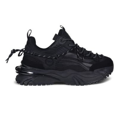 BLACK/BLACK